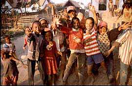 Kinder in Tana